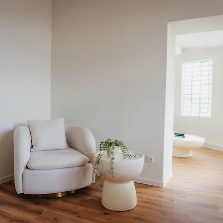 Lägenhet Staylight Exklusive Suite, Nahe Rathaus - Fruehstueck, Parkplatz, Ideal Fuer 4 Personen