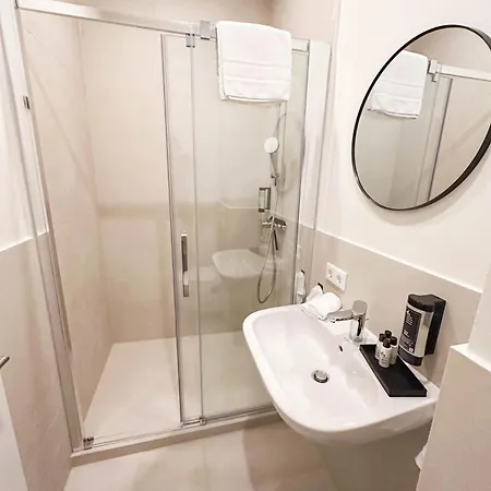アパート Staylight Exklusive Suite, Nahe Rathaus - Fruehstueck, Parkplatz, Ideal Fuer 4 Personen