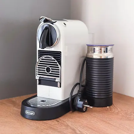 Staylight Exklusive Suite, Nahe Rathaus - Fruehstueck, Parkplatz, Ideal Fuer 4 Personen Lägenhet